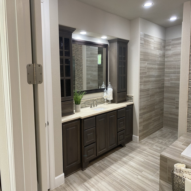 Kitchen remodeling services in Dallas, TX