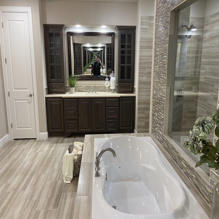 Kitchen remodeling services in Dallas, TX